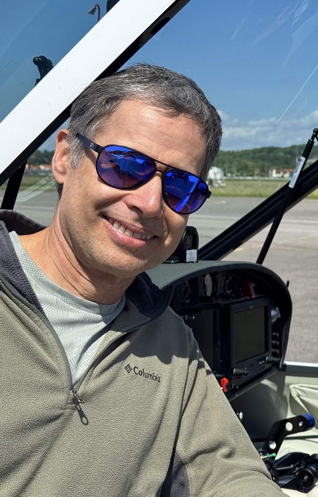 Antonio Sanchez, Pilot